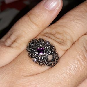SALE 3/$25 Woven with faux Marcasites Ring size 7